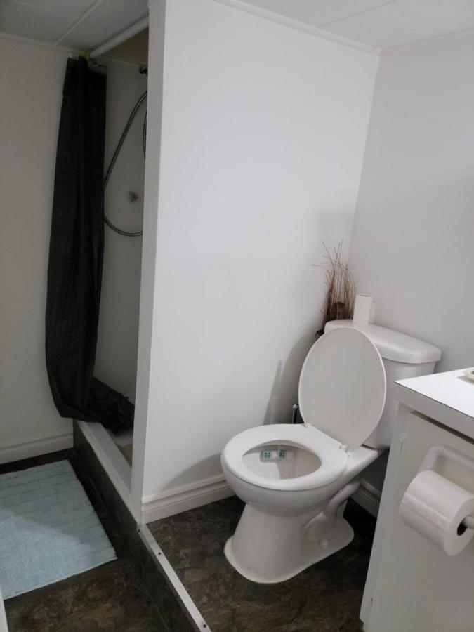 Апартаменти Lower Level Apt 6Ft High Close To Hwy Netflix Wifi Едмундстон Екстер'єр фото